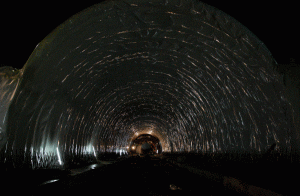 隧道照明點燈