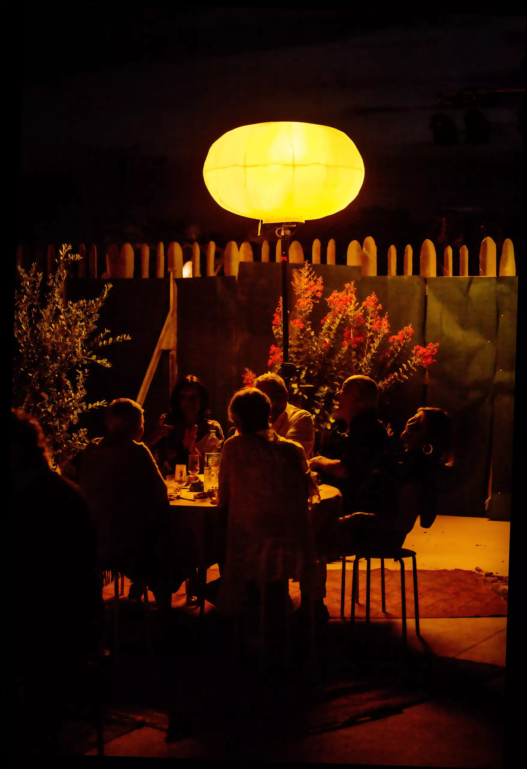 RGB yelloow warm color LED balloon light