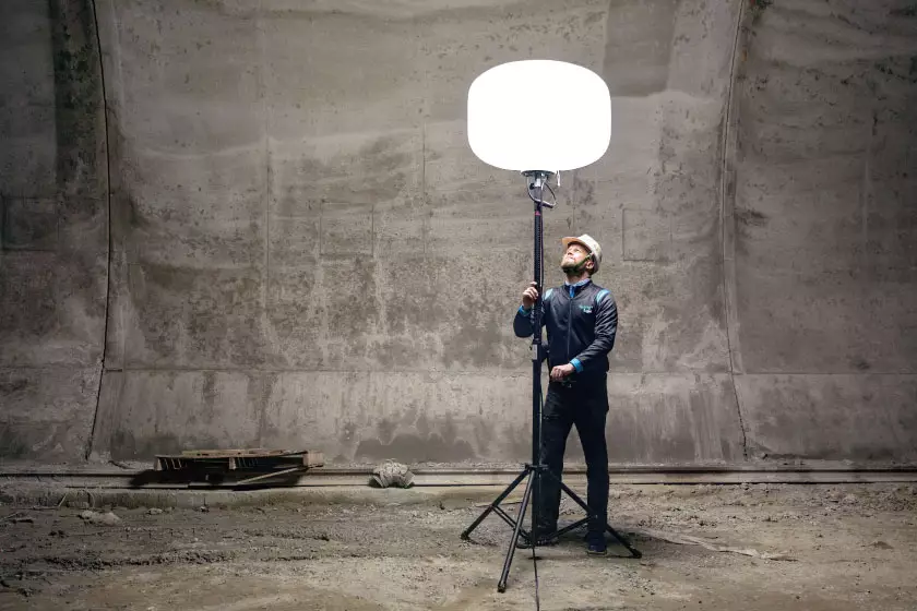 Construction Site Lighting-setup tunnel led light tower
