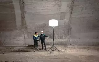 Tunnel lighting and engineering personnel