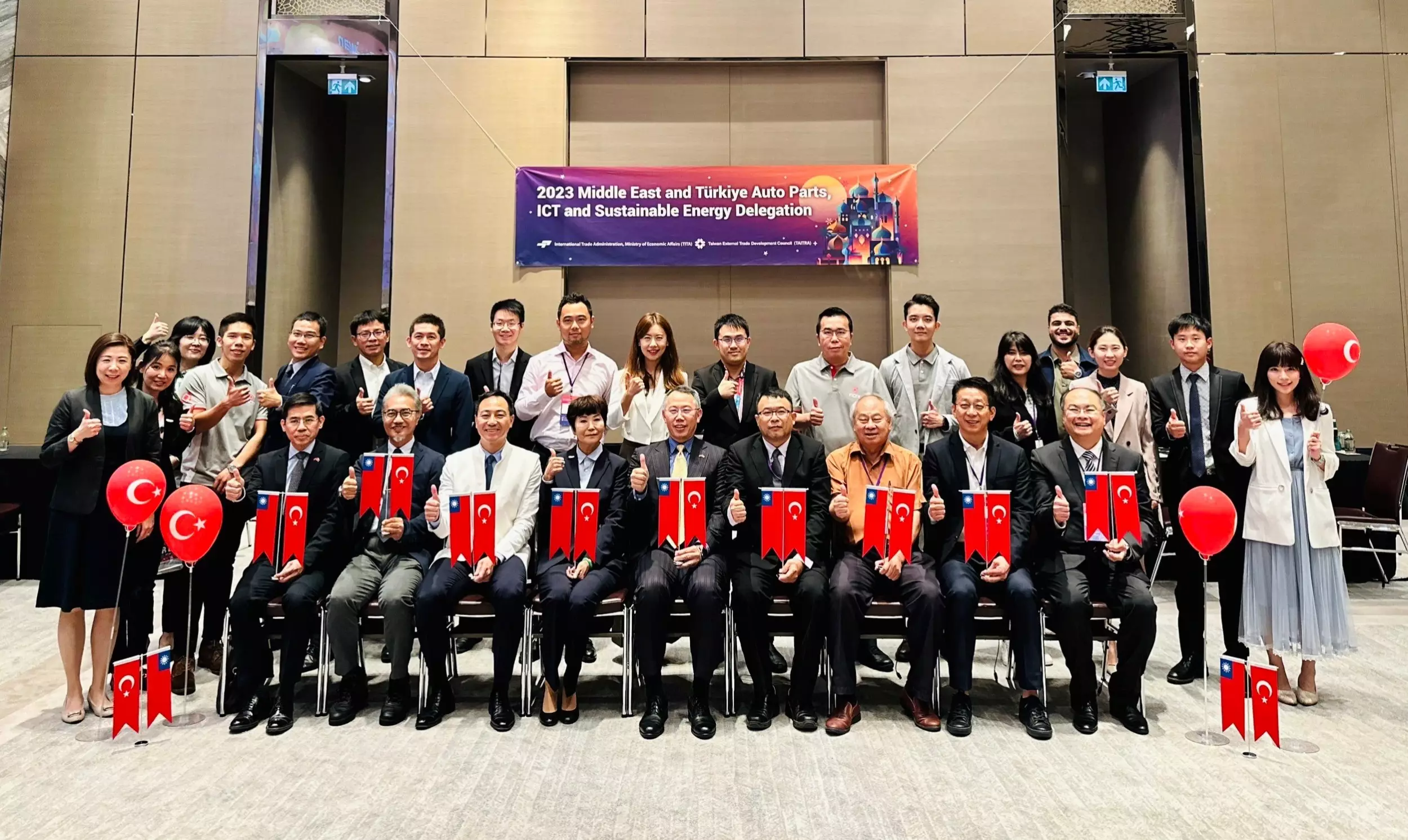 Yuang Light with Taiwan External Trade Development Council middle east